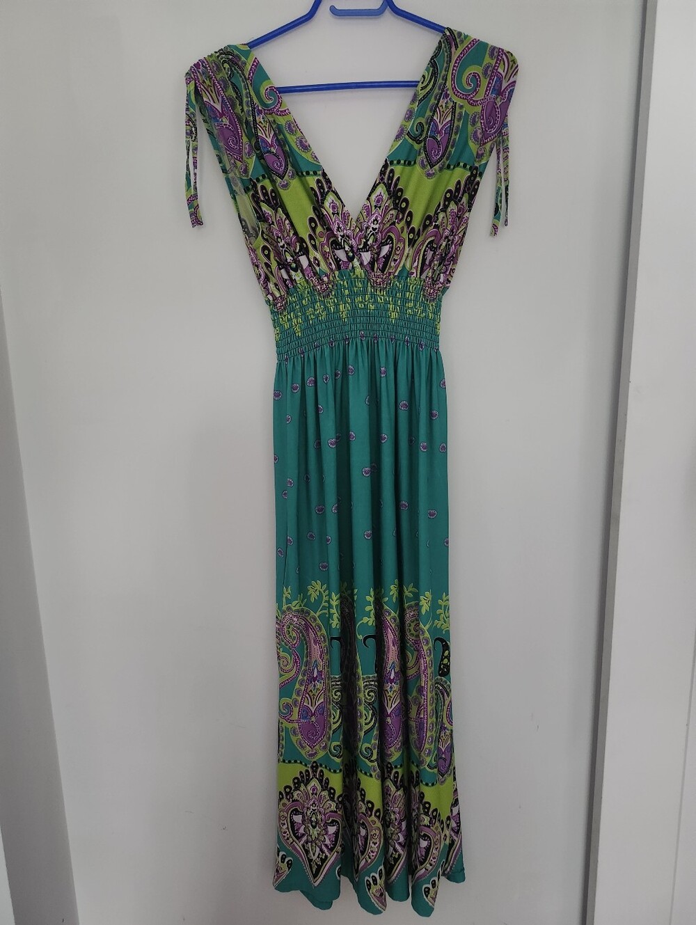 Flattering Irish Teal Green Boho Paisley Maxi Dress Deep V Neck